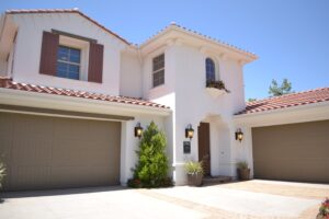 Read more about the article Enhancing Your Home’s Curb Appeal with a New Garage Door